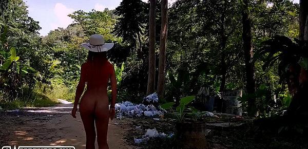  Great Ass Teen Nudes Walks Along the Paths in the Tropics